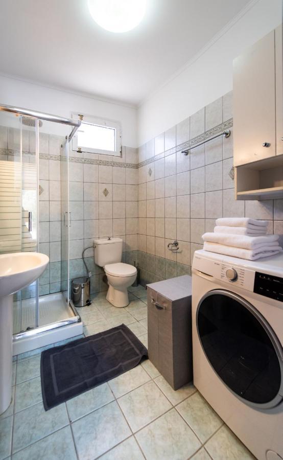 Вилла Irinis House Komilion Экстерьер фото